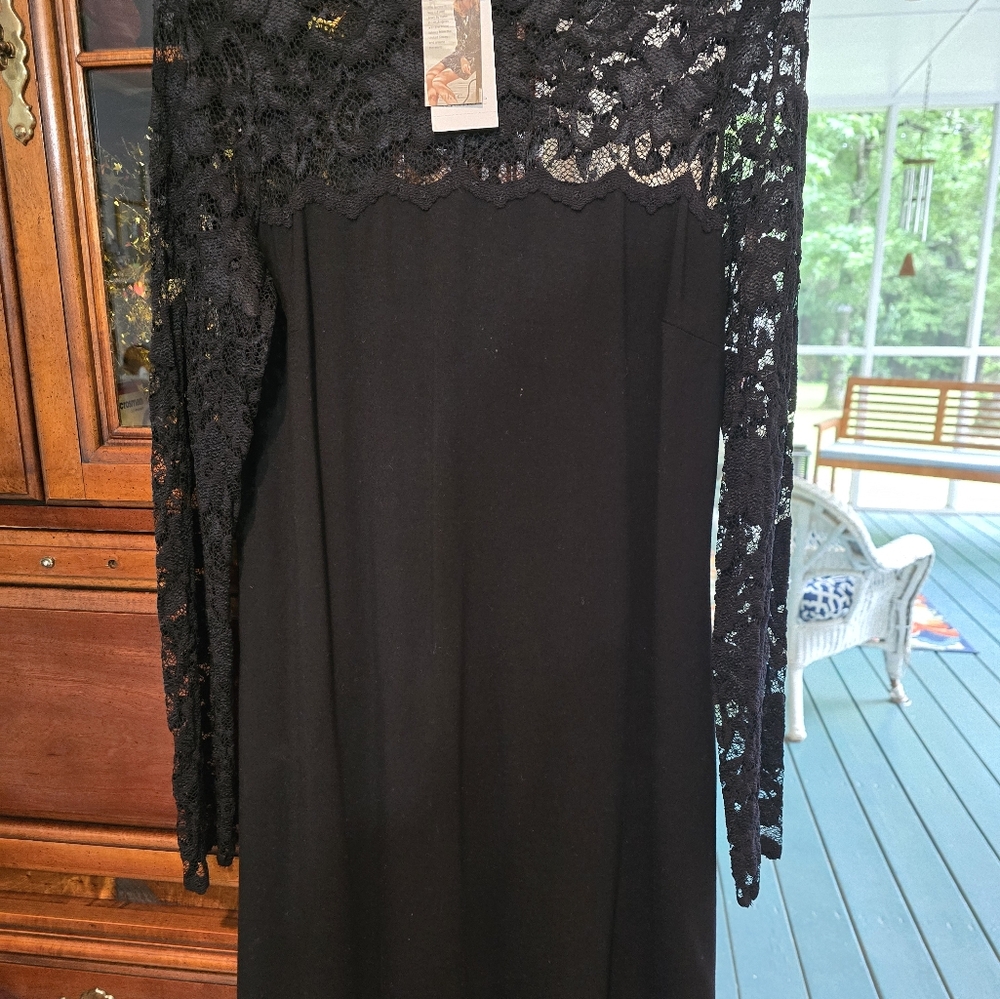 Karen Kane Black Sheath Long Sleeve Dress